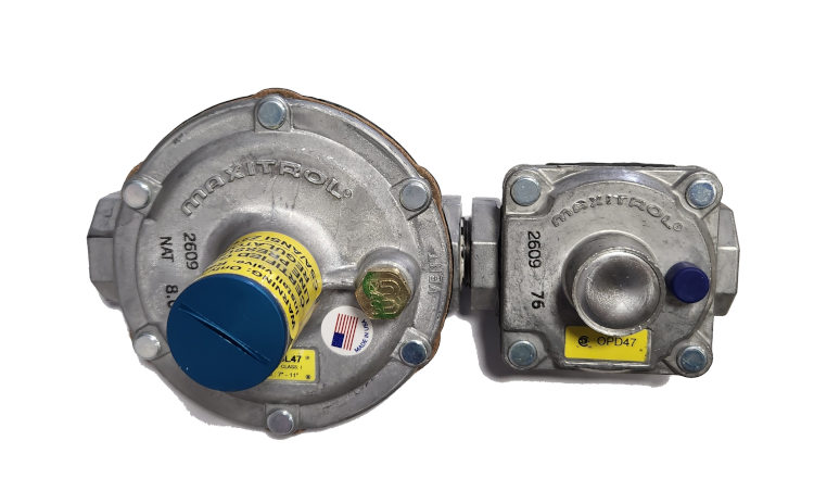 1/2" 325-3L Maxitrol Regulator with 47 OPD 5 PSI w/Vent Limiter
