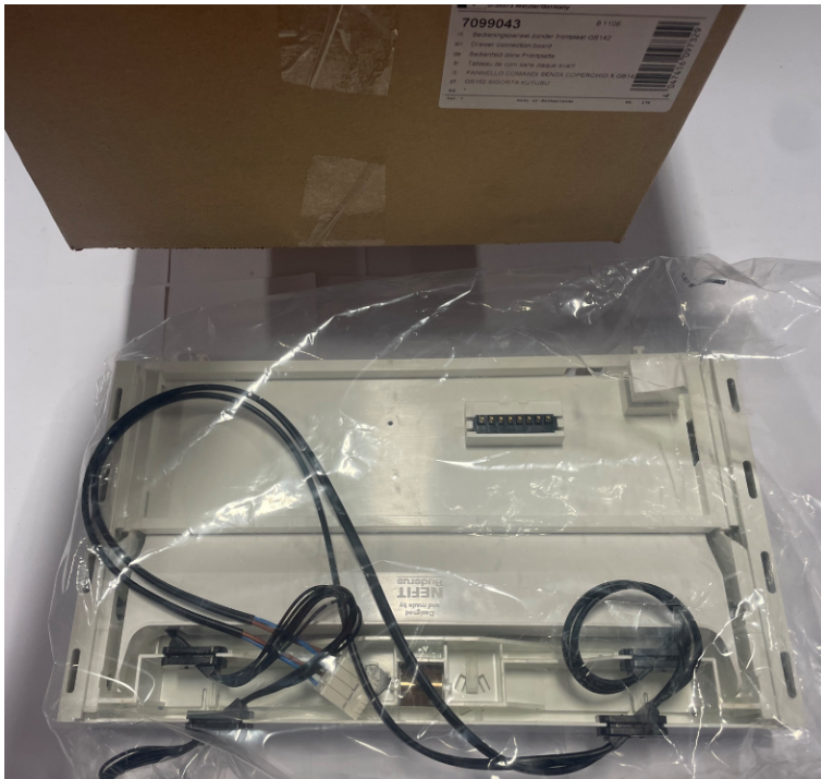 Drawer connection board