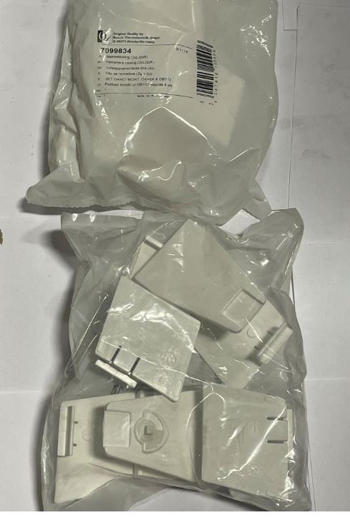 Fasteners casing (2xL/2xR)