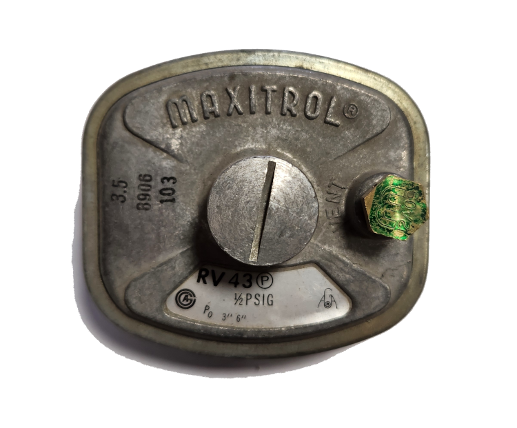 1/2" Maxitrol Appliance Regulator 3" - 6" wc